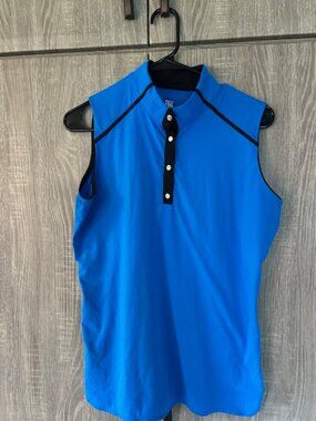 TAIL Snap Front Mockneck Sleevless Tank